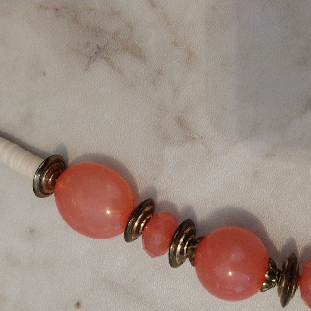 Beautiful Multiple Strands, Multiple Size Beads N… - image 3